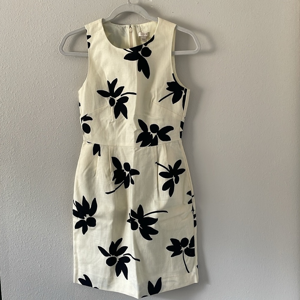 NWT J. Crew Factory Black & Ivory Floral Print Sleeveless Sheath Dress Size 00